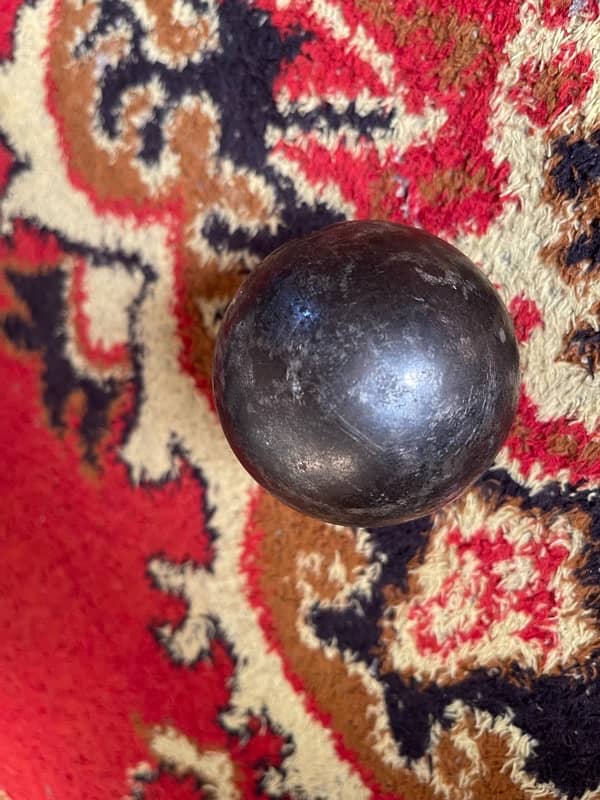 1200gram cricket iron ball 2