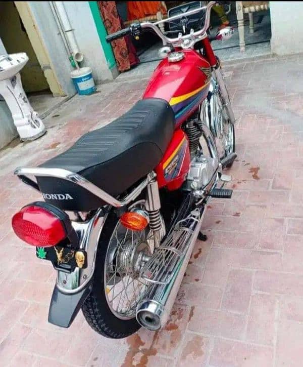 Honda 125 2010 model total WhatsApp number 03207375837 0