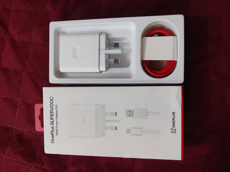 OnePlus 100w charger original 1