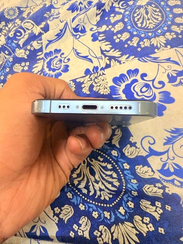 Iphone 13 pro PTA prooved 4