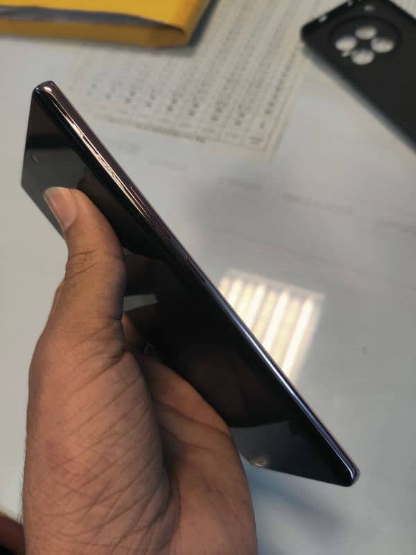 Infinix zero 40 1