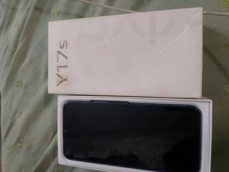 vivo y17s 6+6/128 2 month warranty urgent sell s 8