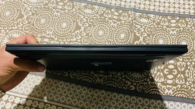 Dell Latitude 7290 Core i5 8th Gen 2