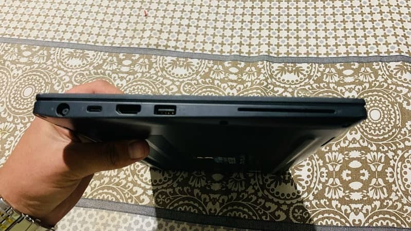 Dell Latitude 7290 Core i5 8th Gen 3