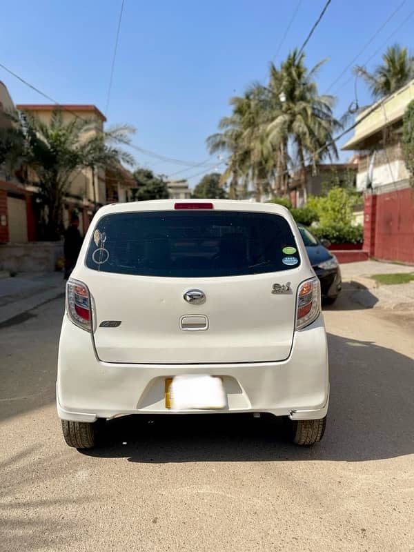 Daihatsu Mira 2014 2