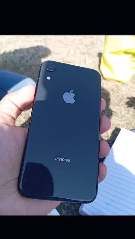 iphone xr for sale 6