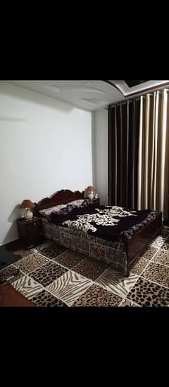 queen bed with two side tables without matress