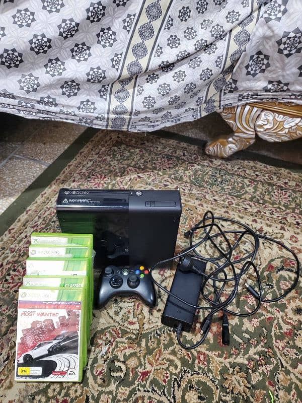 x box 360e black clour 12