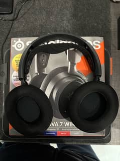 Steelseries Arctis Nova 7 Wireless