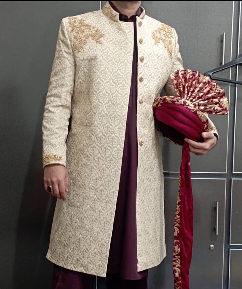 Sherwani 0