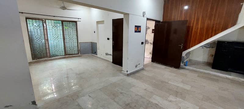 FOR OFFICE OR BACHELORS. LOWER PORTION FOR RENT IN JOHAR TOWN 2