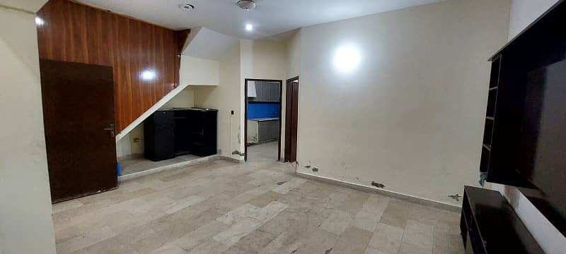 FOR OFFICE OR BACHELORS. LOWER PORTION FOR RENT IN JOHAR TOWN 5