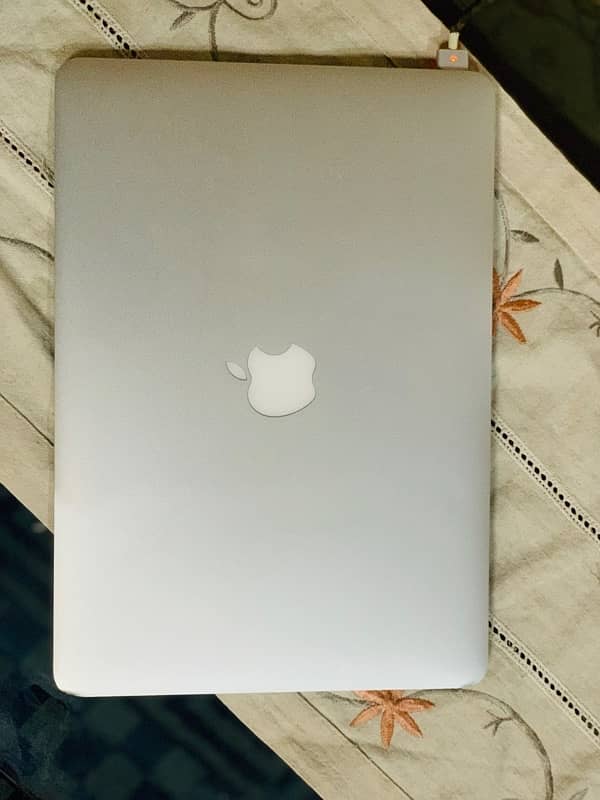 Apple MacBook Air 2015 2