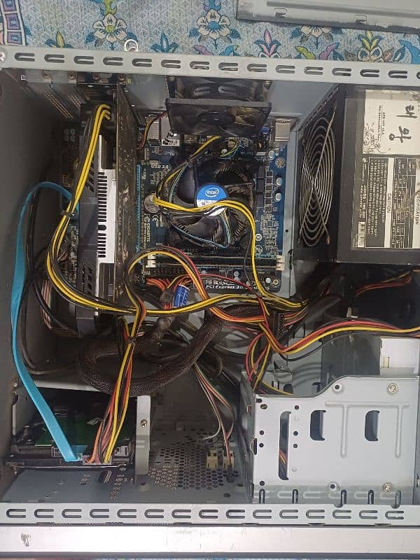 BEAST PC WITH GAMES 0