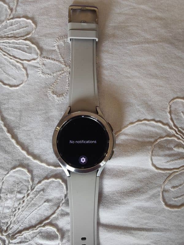 Samsung watch 4 classic 4