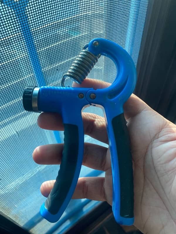 hand gripper 1