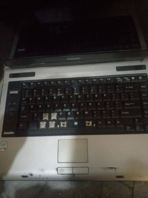 Toshiba laptop 3