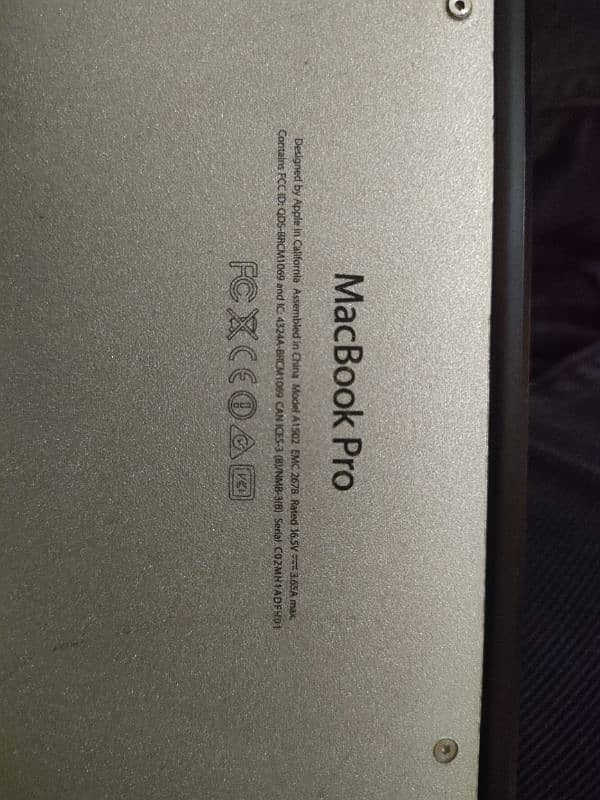 MacBook Pro 2013  8/500 GB  13 Inch Display 1