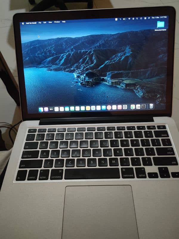 MacBook Pro 2013  8/500 GB  13 Inch Display 4