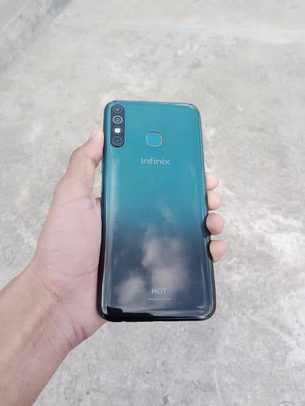 INFINIX HOT 8 4