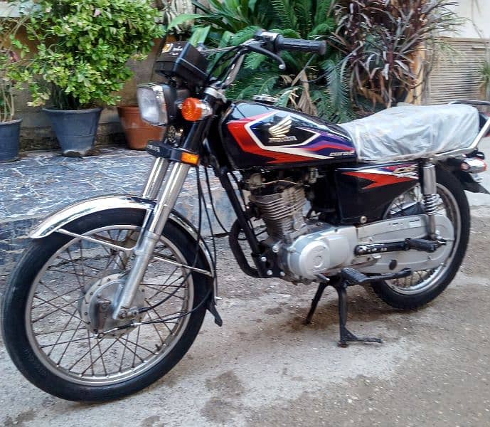 2017 Honda CG-125 Sukkur Number 11