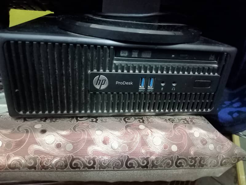 Desktop system PC Prodesk HP with LED very cheap price urgently sales 1