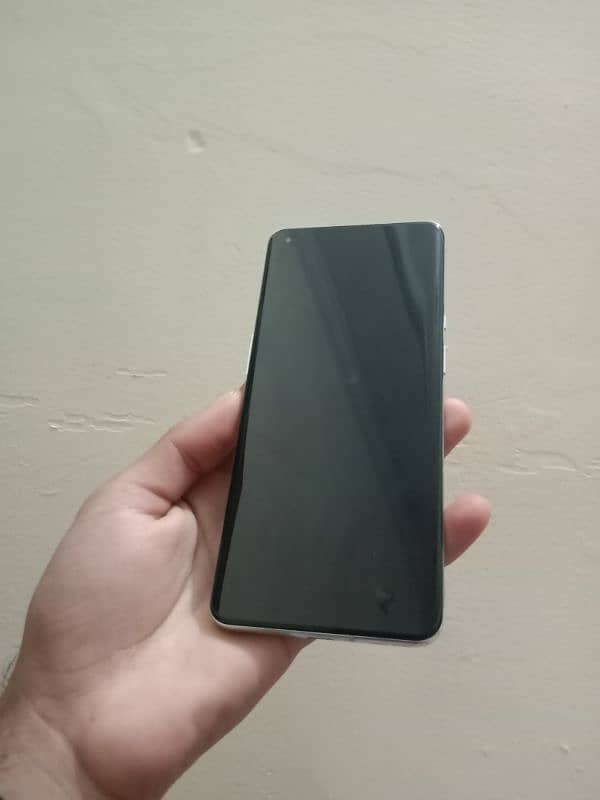 One Plus 9 Pro 5G 1