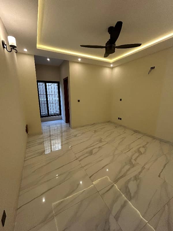 10 Marla Beautiful Brand New House on 70 Ft Road Available For Sale 22