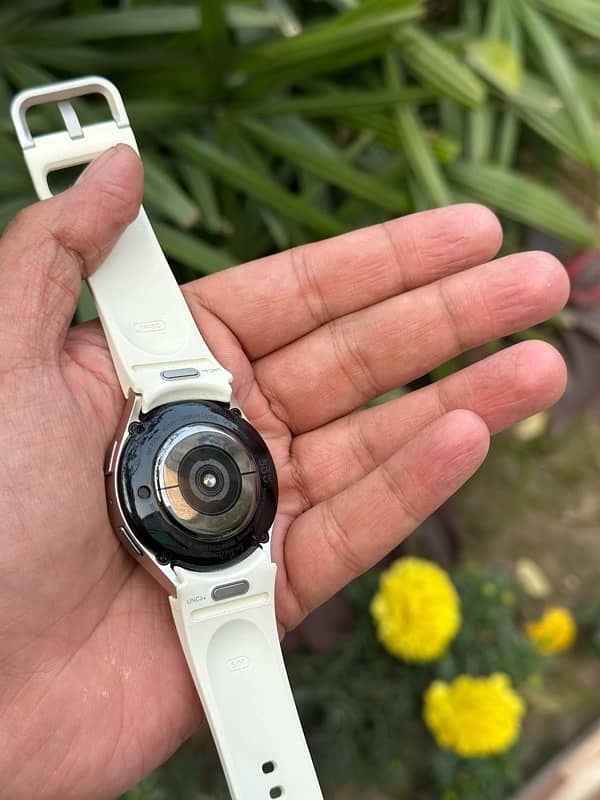 Brand new samsung watch 6 series 2