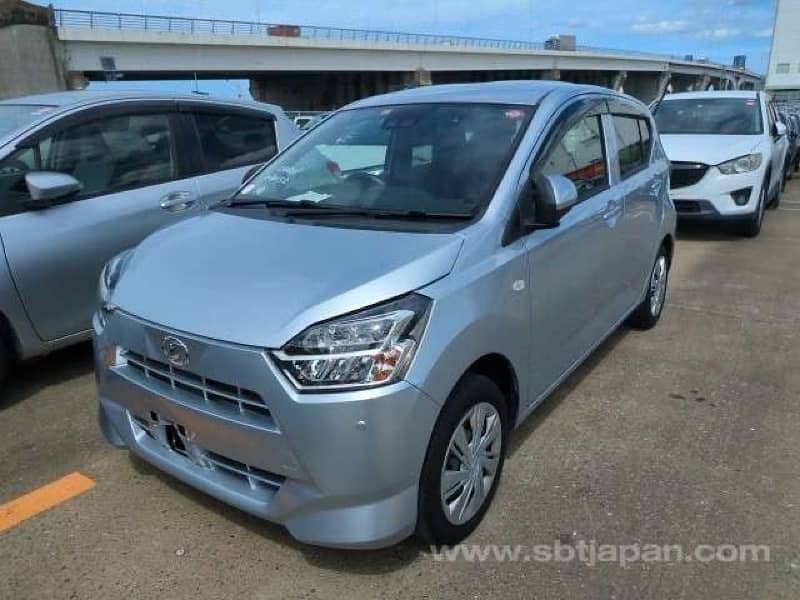 Daihatsu Mira 2021 1