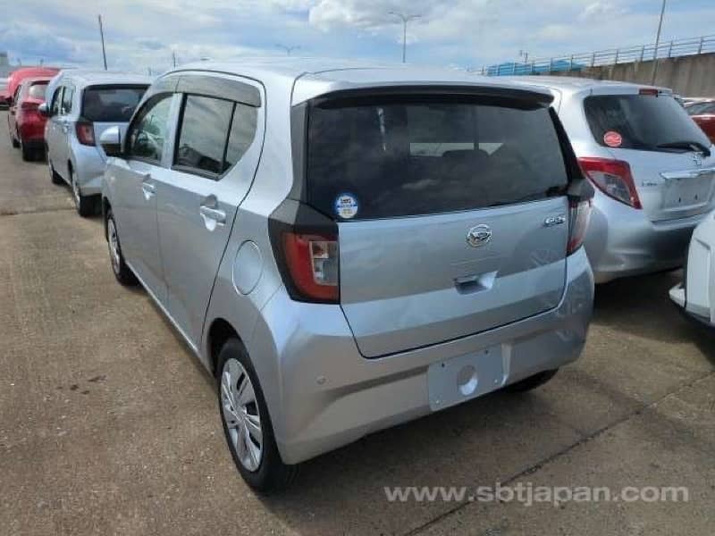 Daihatsu Mira 2021 2