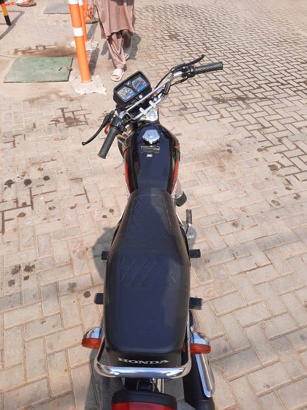 Honda 125 condition like new 10