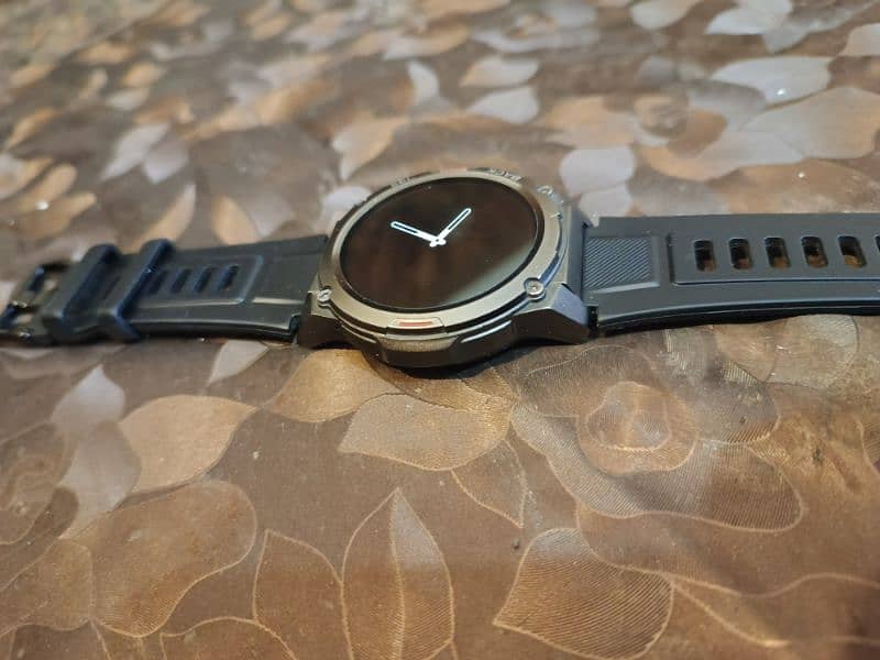 Amoled Watch armfit 5