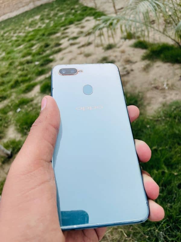 Oppo F9 Pro 6/128 Just Phone All Ok 7