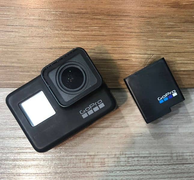 Gopro Hero 7 action Camera with original battery 0