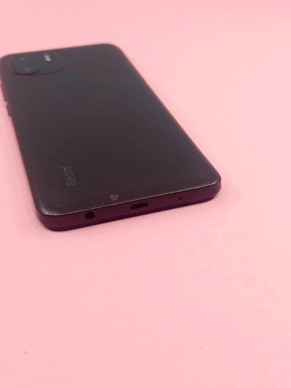 Redmi A2 plus 4