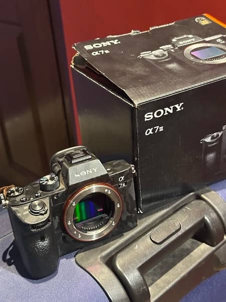 sony A7iii only body 9