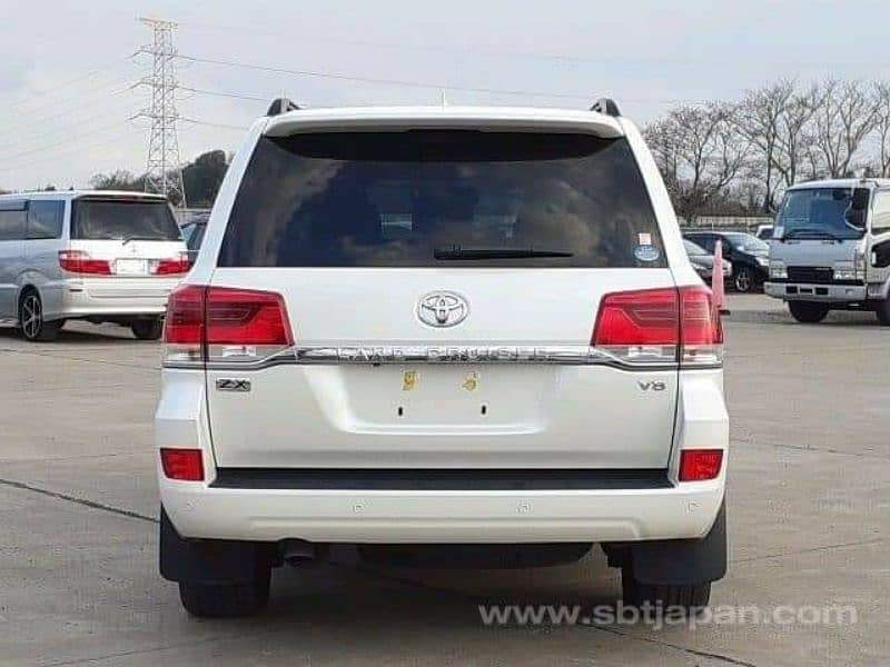 Toyota Land Cruiser ZX 2019 end month 9