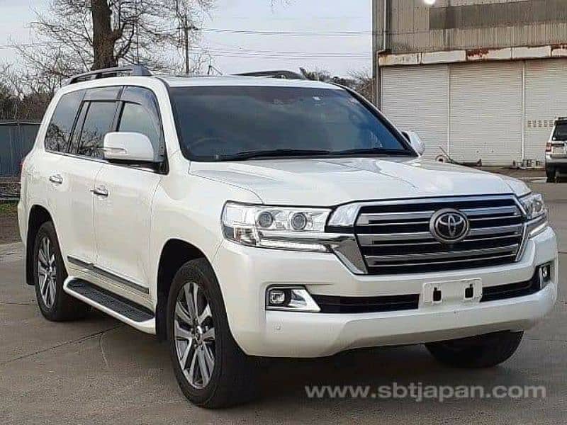 Toyota Land Cruiser ZX 2019 end month 10