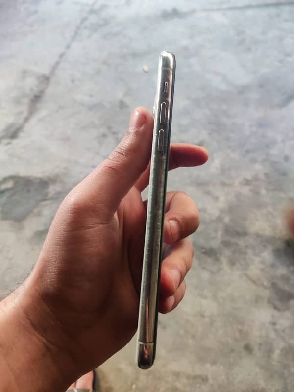 iphone 11 pro max 256gb non pta fu 3