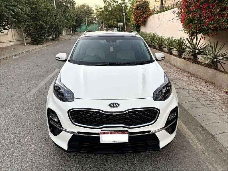 KIA Sportage FWD 2021 0