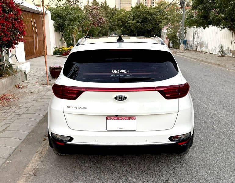 KIA Sportage FWD 2021 2