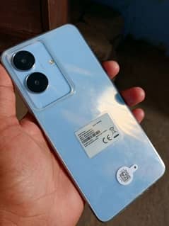 realme note 60