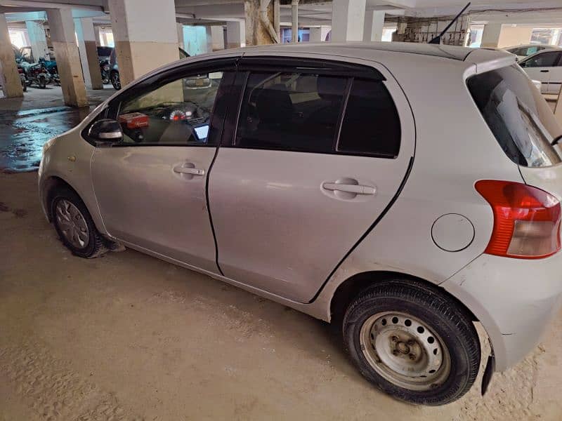 Toyota Vitz 2006 11