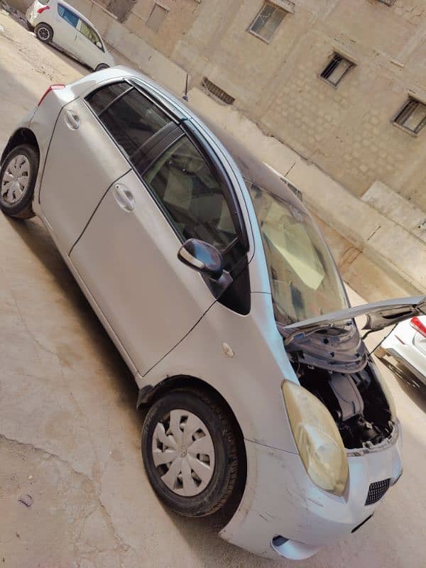 Toyota Vitz 2006 12