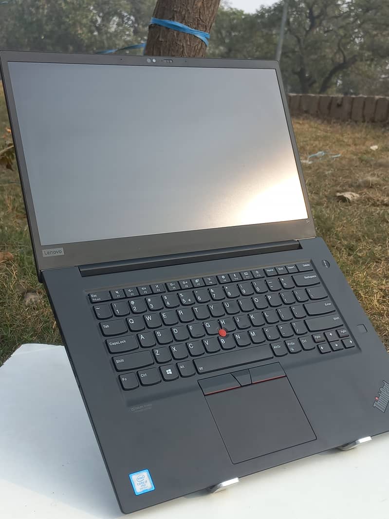 lenovo p1 Gen 2 | core i7 9th gen | 4K  | 4gb Nvidia | Slim Workstaton 3