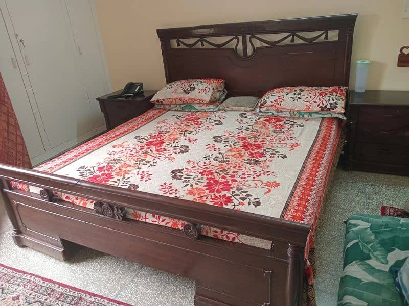 Bed Set for Sale 0