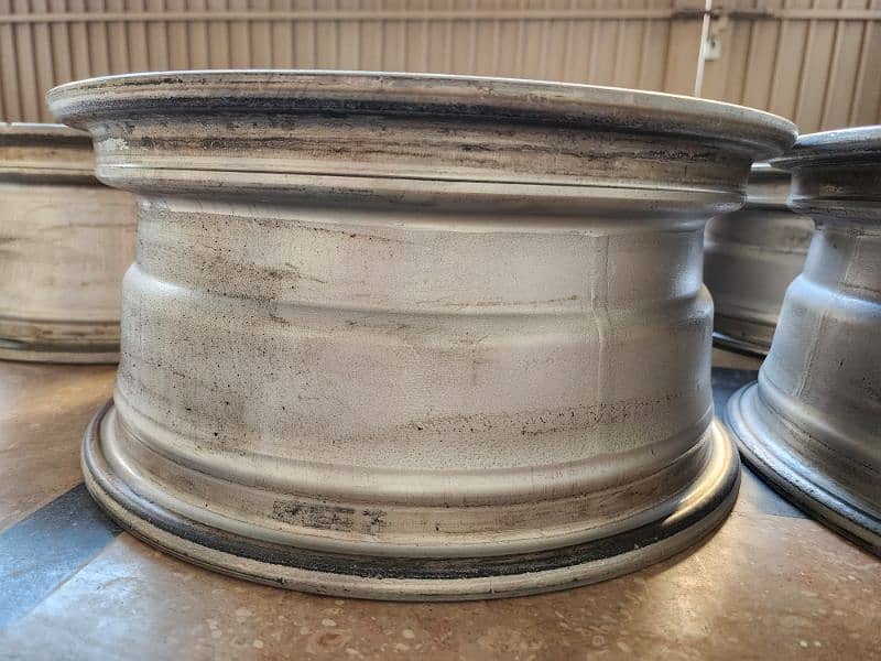 Toyota Crown OEM rims 4