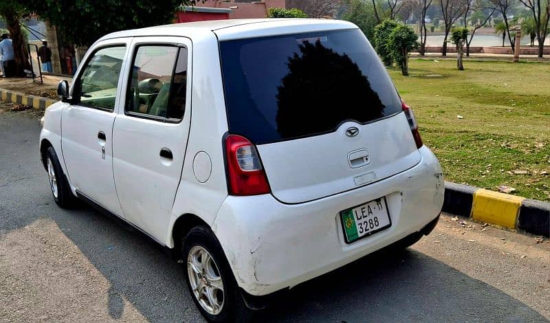 Daihatsu Esse 2007 3