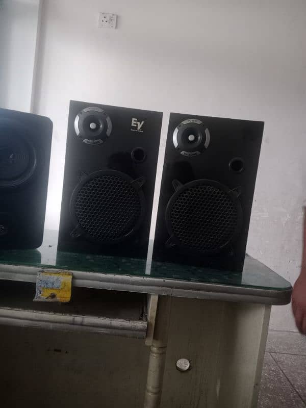 4 daba for sale all ok good sound 0